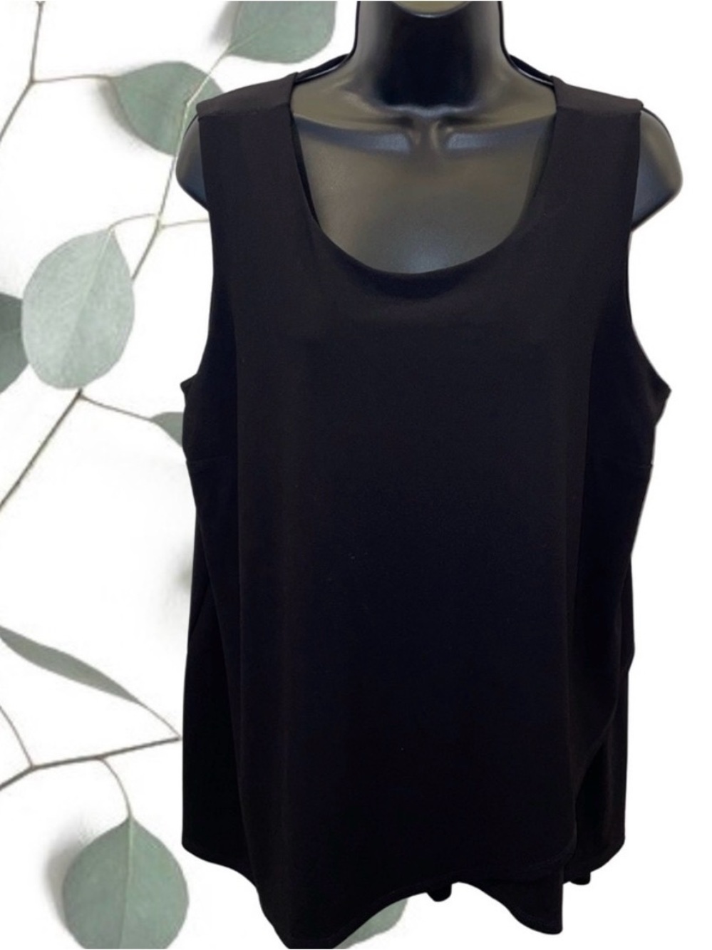 Worthington Black Sleeveless Top